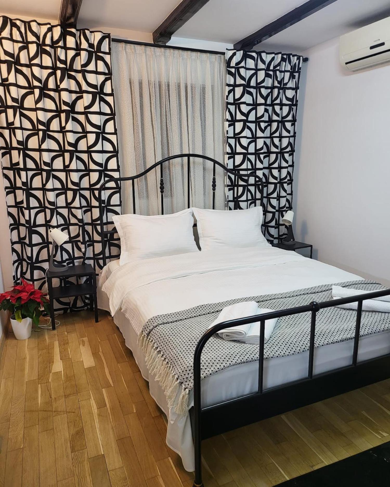 Adac Boutique Hotel Pantelimon Екстериор снимка